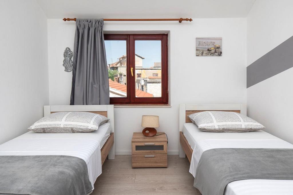 Apartments Janjac Vodice Exterior photo