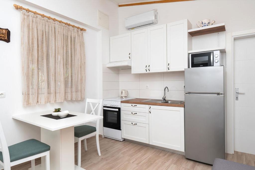 Apartments Janjac Vodice Exterior photo