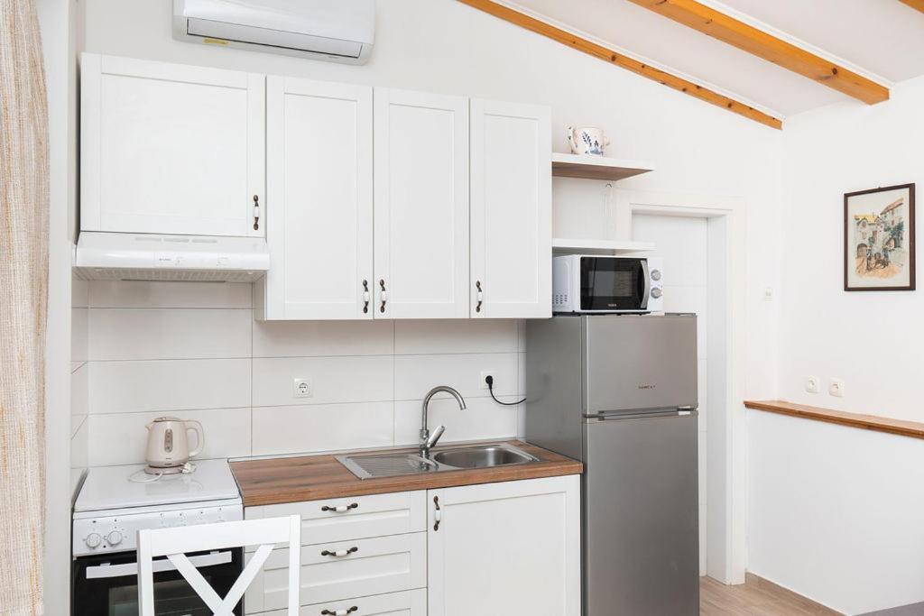 Apartments Janjac Vodice Exterior photo