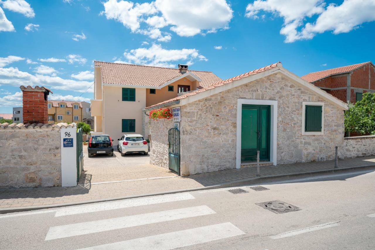 Apartments Janjac Vodice Exterior photo